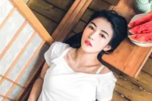 因耍大牌惨遭封杀求拍裸戏上位难怪连张颂文都嫌弃她! 因耍大牌惨遭封杀求拍裸戏上位难怪连张颂文都嫌弃她!