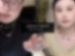 网红直播时被警察带走！“国际品牌”全是假的